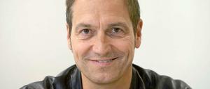 Dieter Nuhr, Kabarettist, bedankt sich für Mohammed-Karikaturen und kritisiert "Pegida".