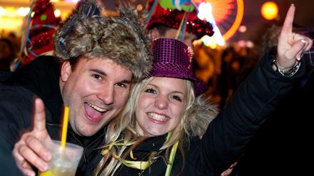 Silvesterlaune. Es wäre schon schön, wenn die Berliner versuchen würden, auch den Rest des Jahres nett zueinander zu sein.