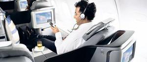 Komfortabel im Flieger, ein Traum, den sich nicht viele leisten können.