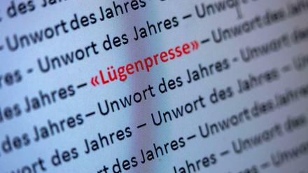 Der Begriff "Lügenpresse" ist nicht nur das "Unwort des Jahres" 2014, er sollte ganz verbannt werden, findet unser Autor.