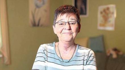Ganz normal. Evelyn Bawolski aus Reinickendorf ist Katholikin, Nächstenliebe bedeutet ihr viel. Foto: Georg Moritz