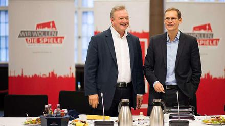 Michael Müller und Klaus Henkel bei der Senatsklausur am Donnerstag. Das Treffen verlief recht harmonisch.