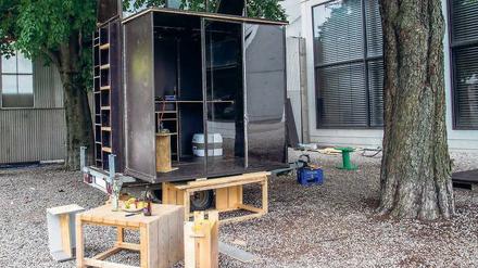 Unreal Estate House heißt dieses Minihaus von Architekt Van Bo Le-Mentzel. Rund 5 000 Euro kostet das Modell.