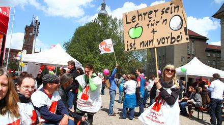 Die GEW hat Übung darin, Warnstreiks zu organisieren - wie hier im vergangenen Jahr.