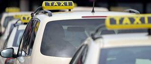 Taxi, bitte! Künftig kann das auch rufen, wer gerade kein Bargeld zur Hand hat.