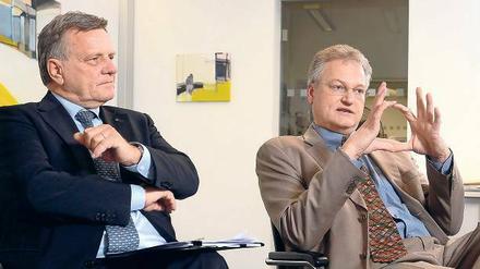 BER-Chef Hartmut Mehdorn und sein möglicher Nachfolger, Jörg Marks (rechts). 