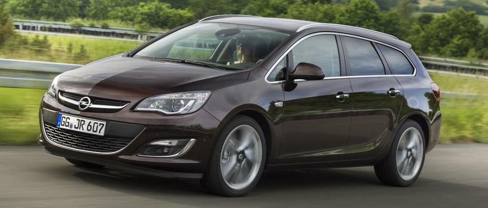 Groß und schwer: Der Opel Astra Sportstourer hat mit einem Leergewicht von mehr 1500 Kilo ganz schön was rumzuschleppen.