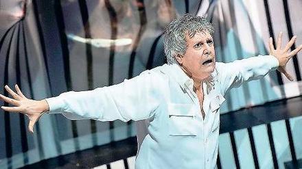 Brutaler Kaiser: Ralf Lukas in Frank Hilbrichs "Caligula".
