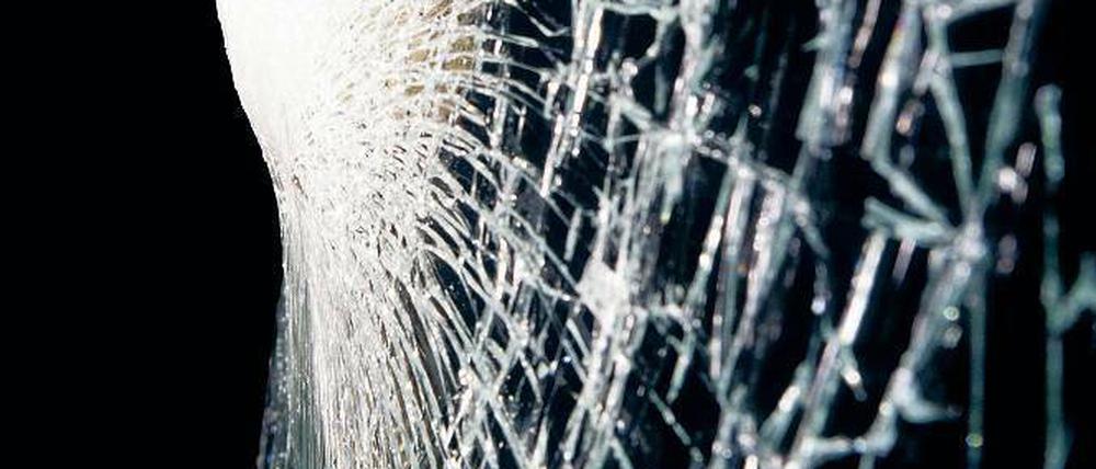 Durchbruch. Eine Fensterscheibe ist leichter zu knacken als das „Glasproblem“. Eine Theorie, die den Übergang zum Glas beschreibt, wäre nobelpreiswürdig. 
