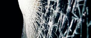 Durchbruch. Eine Fensterscheibe ist leichter zu knacken als das „Glasproblem“. Eine Theorie, die den Übergang zum Glas beschreibt, wäre nobelpreiswürdig. 