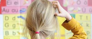 Privatschule oder nicht? Manche Eltern ziehen diese Frage allein aus Kostengründen nicht in Erwägung. Zu Unrecht, oftmals werden die Schulgebühren nach dem Einkommen gestaffelt. 