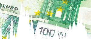 Auf und Ab. Der Euro-Kurs schwankte seit 2008 stark. Nach der Lehman-Pleite (links) brach er ein. Noch tiefer ging es bergab, als klar war, dass Griechenland Hilfe braucht. Derzeit ist es die lockere Geldpolitik, die den Kurs nach unten drückt. Am Freitag fiel er auf ein Elf-Jahrestief.