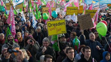Sie allen wollen gesunde Ernährung und faire Preise: Demonstranten der "Wir haben es satt"-Bewegung.
