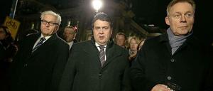Sigmar Gabriel, SPD-Vorsitzender, bei der Mahnwache. 