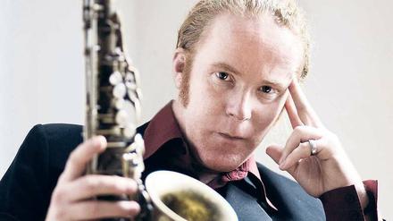 Feiert den 1 000 052-sten Geburtstag der Kunst: Hayden Chisholm.