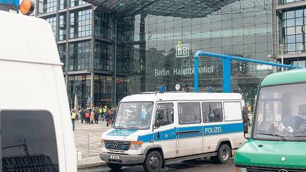 Polizeischutz. Der Hauptbahnhof war am Sonnabend gut gesichert.