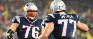 Das läuft! Nate Solder (re.) feiert einen Touchdown mit Sebastian Volmmer.