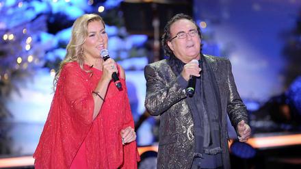 Auf einer Bühne. Romina Power und Al Bano.