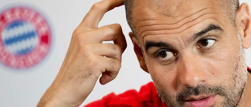 Wo ist hier den Knopf zum Anschalten? Pep Guardiola sprach in Riad davon, dass es eine "Ehre sei, hier zu sein".