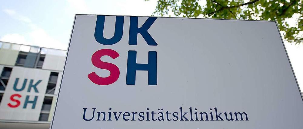 Im Universitätsklinikum in Kiel sind fünf Menschen möglicherweise an einem multiresistenten Keim gestorben. 14 weitere Patienten sind aktuell infiziert.