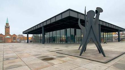 Die Neue Nationalgalerie, fotografiert an diesem Mittwoch. Nach der Sanierung soll der Bau genauso aussehen wie vorher. 