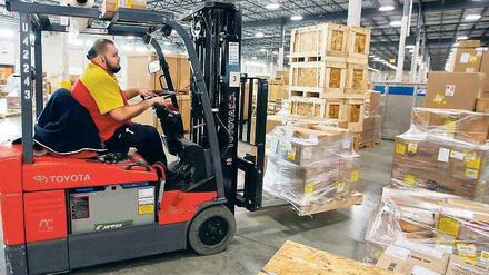 Zu gut bezahlt? Wenn es nach der Post geht, sollen neue Mitarbeiter künftig schlechter bezahlt werden als bisher.