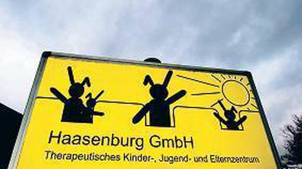 Umstritten. Die Haasenburg GmbH betrieb unter anderem ein Heim in Jessern. 