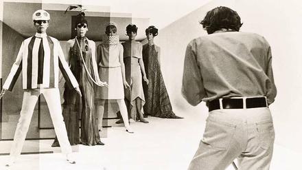 Immer in Bewegung bleiben. David Hemmings als Fotografendarsteller im London der Swinging Sixties. 