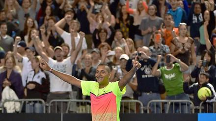 Endlich dürfen die Australier wieder jubeln. Mit Nick Kyrgios steht einer der ihren im Viertelfinale von Melbourne - zehn Jahre hatte es das nicht mehr gegeben.