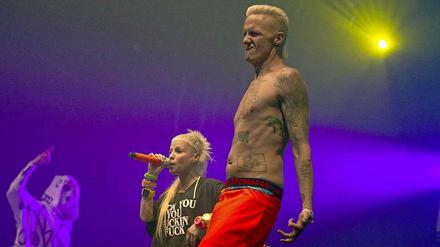 Die Antwoord auf einem Konzert 2013.