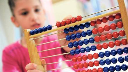 Zählen muss gelernt sein. Und Berlins Schulen sind immer für ein paar Rechenexperimente gut. 