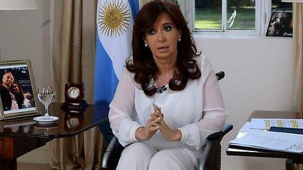 Argentiniens Präsidentin Cristina Kirchner bei einer TV-Ansprache.