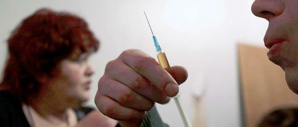 Im Bann der Droge. Ein Heroinabhängiger im russischen Twer. 