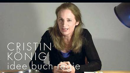 Welt als Bühne. Die Crowdfunding-Werbung für Cristin Königs trashig verspielte TheaterNetz-Soap „Klinik im Zentrum“. 