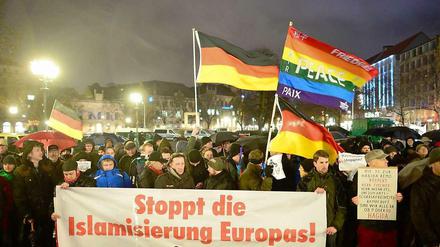 Demonstranten des Pegida-Ablegers Hagida in Hannover.