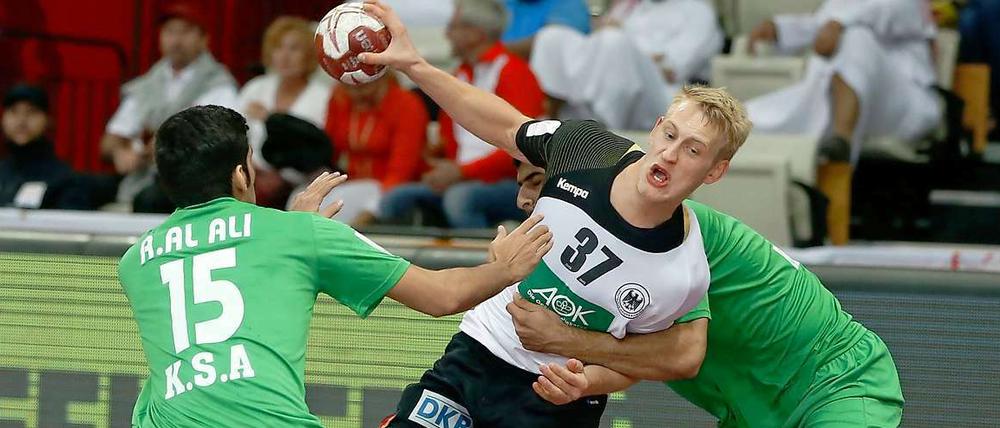 Matthias Musche (Bildmitte) traf elfmal gegen Saudi-Arabien.