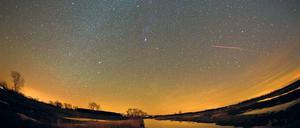 Alles klar! Der Sternenhimmel über der Gülper Havel, einem Nebenarm der Havel, gilt unter Astronomen schon lange als einer der dunkelsten Orte Deutschlands.