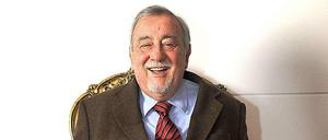 Hat noch gut lachen: Peter Radunski gehört zum Urgestein des Politikbetriebs in Deutschland und hat immer darauf geachtet, Distanz zu wahren.