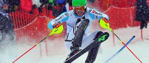 Draufgänger. Bei dem Sieg des Schweden Martin Hargin in Kitzbühel fuhr der 21 Jahre alte Linus Strasser zum ersten Mal in seiner Karriere unter die besten 15. Der Münchener startet für die Skiabteilung des TSV 1860.