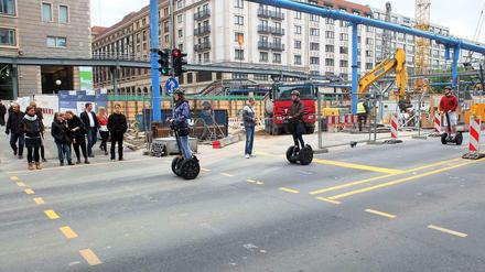 Engpass. Die U-Bahnbaustelle Unter den Linden, hier an der Kreuzung mit der Friedrichstraße.