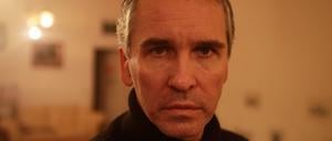 Wladimir Sergijenko wurde in der Ukraine geboren, lebt in Deutschland und ist viel in Russland unterwegs.