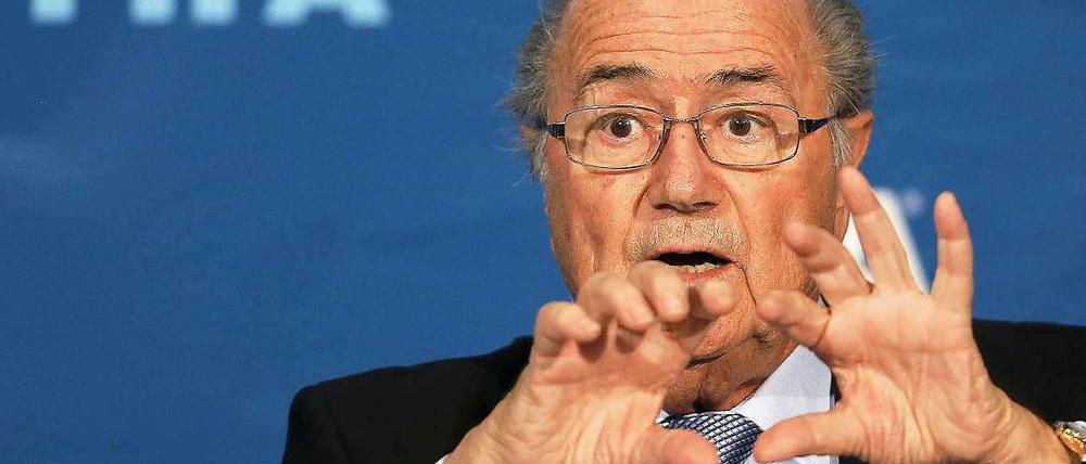 Angriffsposition eingenommen: Mit seinen Äußerungen hat Josef Blatter die heiße Phase des Wahlkampfs um den Posten als Fifa-Präsident eröffnet.