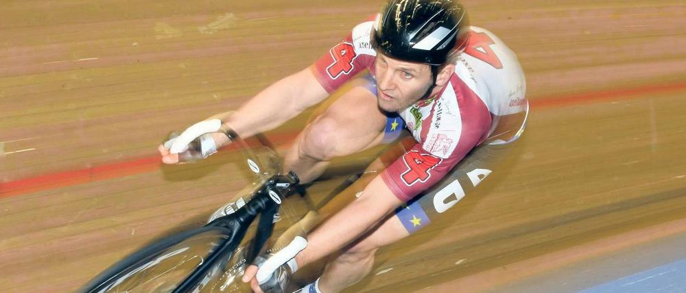 Endlich wieder richtig anstrengen. Andreas Müller ist schon zum 15. Mal beim Berliner Sechstagerennen am Start. Im Vorjahr holte er den Gesamtsieg mit dem Belgier Kenny de Ketele.
