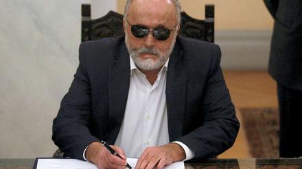 Gesundheitsminister Pangiotis Kouroumplis ist 63 Jahre alt.