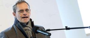 Berlins Regierender Michael Müller (SPD) will den BER-Aufsichtsrat offenbar verlassen – ebenso wie sein Vize Frank Henkel. Ziel ist, Platz im Aufsichtsrat für externe Fachleute zu schaffen und die Gesellschafterversammlung aufzuwerten. 