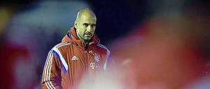 Pep Guardiola zuckte kurz, dann sank sein Körper ohnmächtig zu Boden.