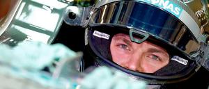 Nico Rosberg, 29, wurde in Wiesbaden als Sohn einer Deutschen und des Finnen Keke Rosberg geboren, der 1982 Formel-1-Weltmeister wurde. Rosberg wuchs in Monaco auf und fährt seit 2004 unter deutscher Lizenz. 2006 debütierte er in der Formel 1, seither hat er acht Siege erreicht. Im Mercedes wurde er letzte Saison WM-Zweiter.