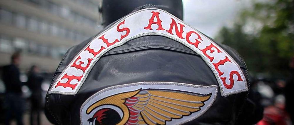 Ein Biker der Rockerbande Hells Angels.
