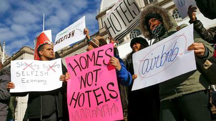Nicht nur in Berlin formieren sich die Gegner von Airbnb. Auch in anderen Metropolen wie New York werfen sie dem Portal vor, die Wohnungsknappheit zu verschärfen.