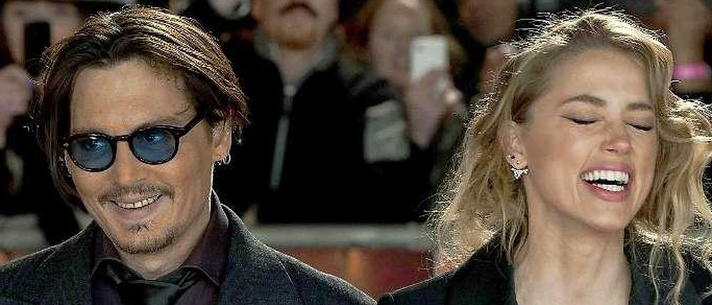 Johnny Depp und Amber Heard sollen geheiratet haben.